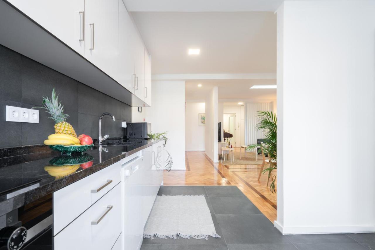 Host Wise - Spacious Fresh Flat W Terrace - Near Sea Ешпиньо Екстериор снимка