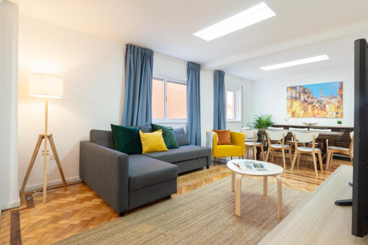 Host Wise - Spacious Fresh Flat W Terrace - Near Sea Ешпиньо Екстериор снимка