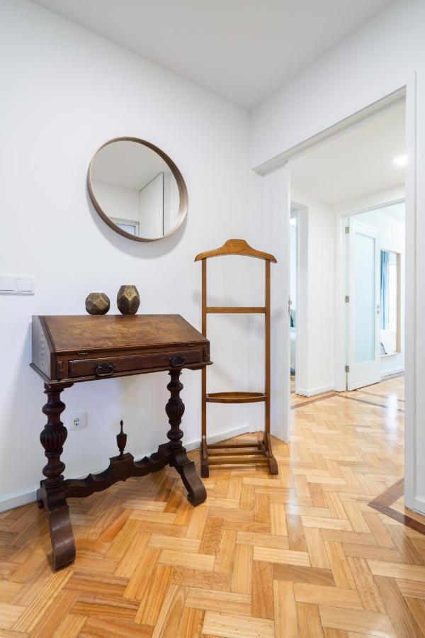 Host Wise - Spacious Fresh Flat W Terrace - Near Sea Ешпиньо Екстериор снимка