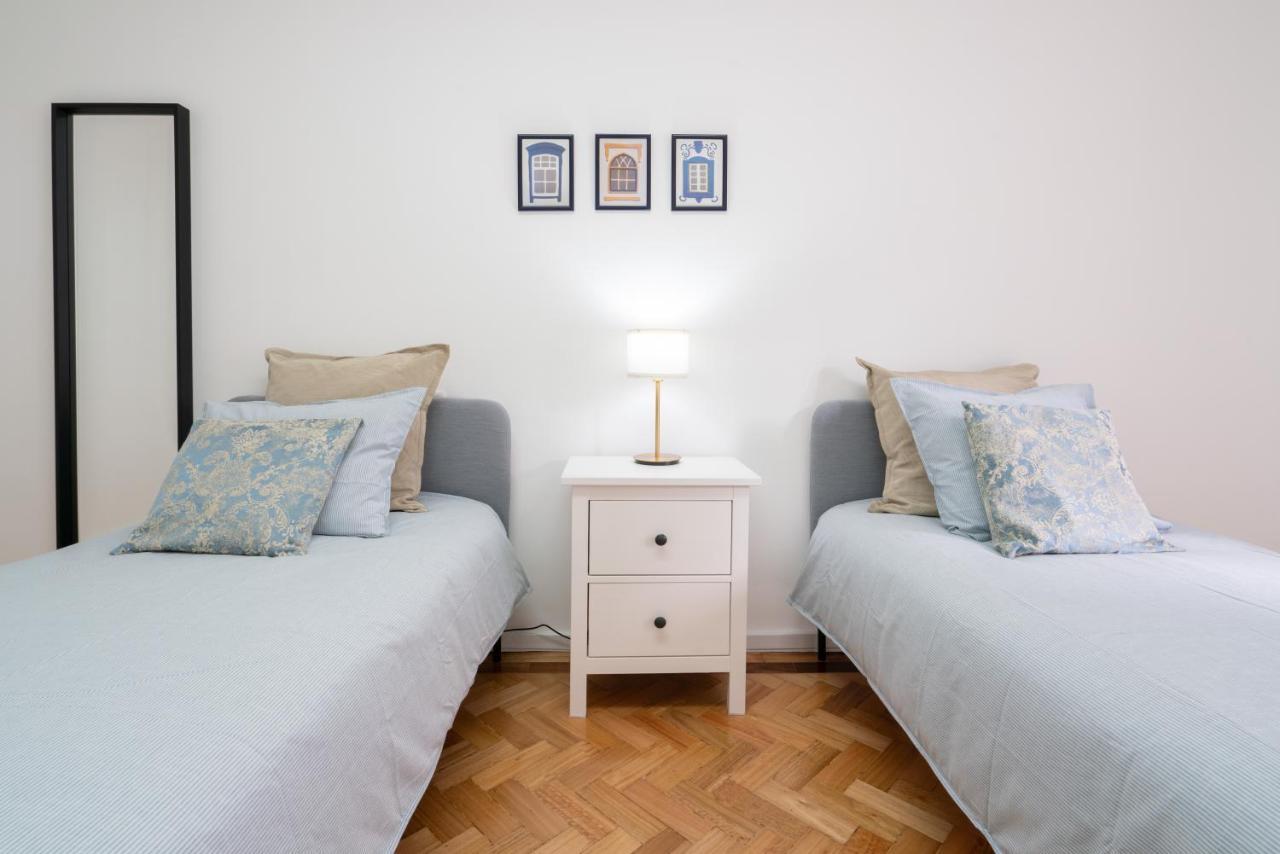 Host Wise - Spacious Fresh Flat W Terrace - Near Sea Ешпиньо Екстериор снимка
