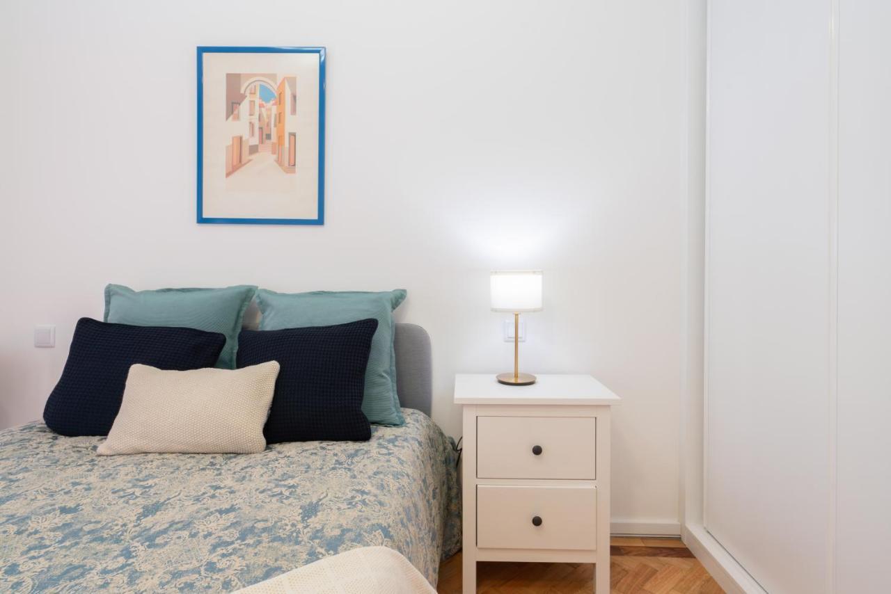 Host Wise - Spacious Fresh Flat W Terrace - Near Sea Ешпиньо Екстериор снимка