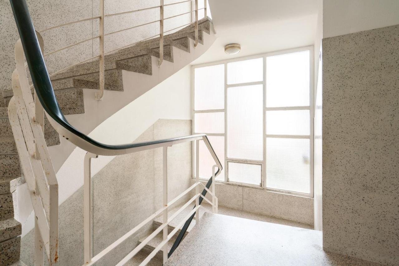 Host Wise - Spacious Fresh Flat W Terrace - Near Sea Ешпиньо Екстериор снимка
